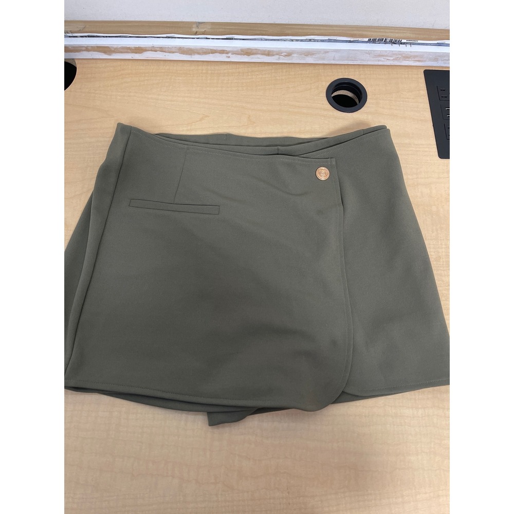 H&M Olive Green Wrap Front Skort Gold Crest Button Size Medium